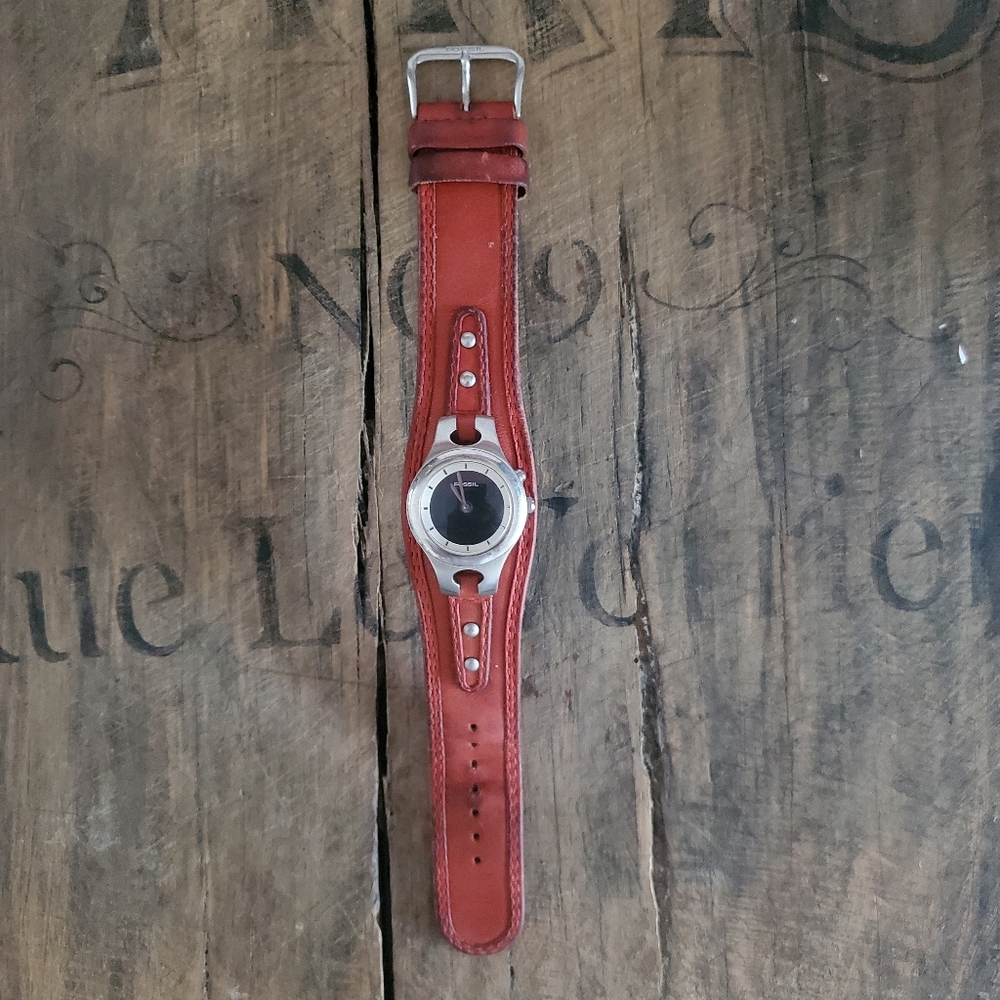 FOSSIL 'Rare' Vintage Big Tic Hearts Leather | Stainless Steel Wide Band Watch - Picture 8 of 14